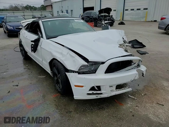 2014 Ford Mustang V6 with VIN 1ZVBP8EM9E5249726, listed as a Copart auction lot 44850925 with 93,796 mi miles and Non Repairable. Bid and sale history available at carsss.com. Image 14.