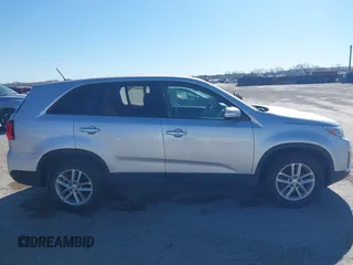 2014 Kia Sorento LX with VIN 5XYKT3A69EG454267, listed as a IAAI auction lot 41865480 with 150,922 mi miles. Bid and sale history available at carsss.com. Image 13.