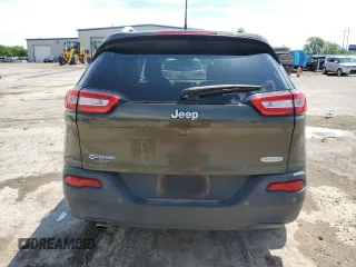 2015 Jeep Cherokee Latitude with VIN 1C4PJLCB1FW689191, listed as a Copart auction lot 55698695 with 114,070 mi miles and Clean Title. Bid and sale history available at carsss.com. Image 6.