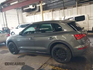 2020 Audi Q5 Premium Plus with VIN WA1BNAFY7L2023291, listed as a IAAI auction lot 41514012 with 61,601 mi miles. Bid and sale history available at carsss.com. Image 14.