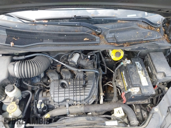 2018 Dodge Grand Caravan SXT with VIN 2C4RDGCG1JR324739, listed as a IAAI auction lot 42230796 with 197,584 mi miles and . Bid and sale history available at DreamBid. Image 10.
