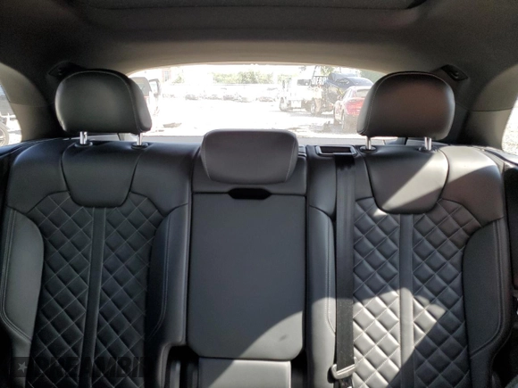 2018 Audi SQ5 Prestige with VIN WA1C4AFY2J2048409, listed as a Copart auction lot 68309924 with 66,747 mi miles and Salvage Title. Bid and sale history available at DreamBid. Image 10.