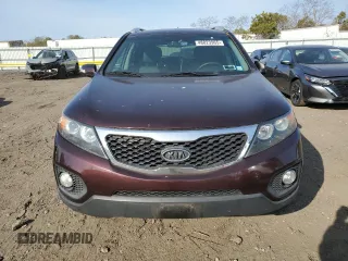 2013 Kia Sorento LX with VIN 5XYKT4A24DG387790, listed as a Copart auction lot 48823965 with 169,915 mi miles and Clean Title. Bid and sale history available at carsss.com. Image 5.