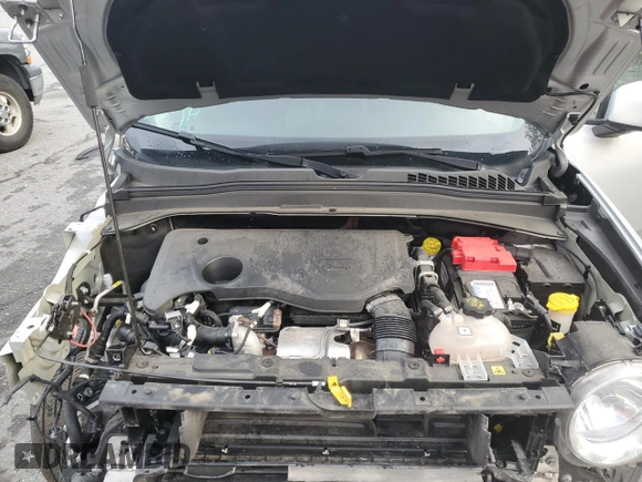 2020 Jeep Renegade Altitude z VIN ZACNJAB10LPK95238, wystawiony jako Copart lot #75056424 z przebiegiem 63 015 mil mil oraz Szkoda całkowita • Salvage title. Historia ofert i sprzedaży dostępna na DreamBid. Obrazek 13.
