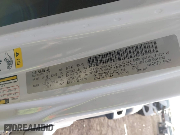 2020 Jeep Gladiator Sport S z VIN 1C6HJTAG5LL141251, wystawiony jako IAAI lot #41825062 z przebiegiem 51 961 mil mil oraz . Historia ofert i sprzedaży dostępna na DreamBid. Obrazek 9.