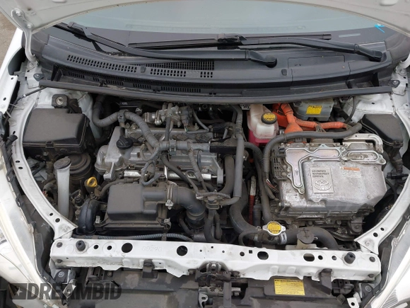 2013 Toyota Prius One with VIN JTDKDTB32D1032454, listed as a IAAI auction lot 42087724 with 202,293 mi miles and . Bid and sale history available at carsss.com. Image 10.