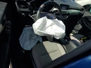 2022 Ford Escape S with VIN 1FMCU0F69NUB18377, listed as a Copart auction lot 51408325 with 52,543 mi miles and Non repairable. Bid and sale history available at DreamBid. Image 8.