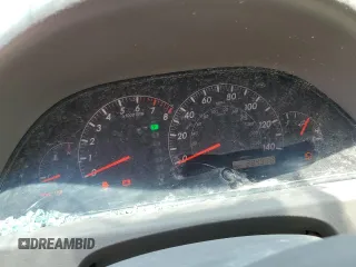 2005 Toyota Camry STD z VIN 4T1BE32K85U429361, wystawiony jako Copart lot #59214715 z przebiegiem 284 988 mil mil oraz Nie do naprawy • Non repairable. Historia ofert i sprzedaży dostępna na DreamBid. Obrazek 9.