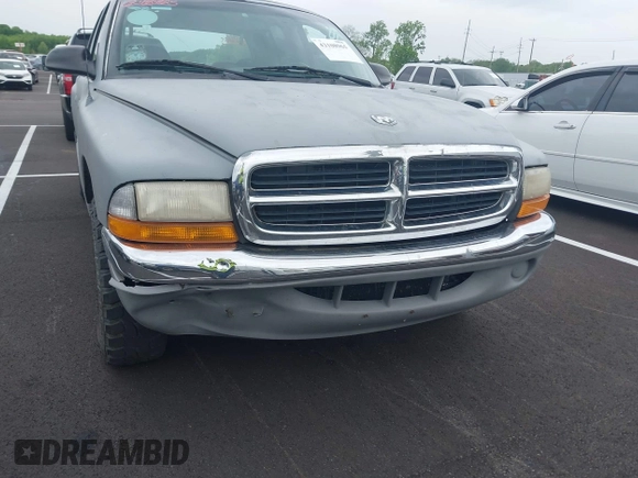2000 Dodge Dakota Sport with VIN 1B7GL2ANXYS684051, listed as a IAAI auction lot 42108965 with Not Provided miles. Bid and sale history available at carsss.com. Image 6.