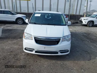 2016 Chrysler Town & Country Touring with VIN 2C4RC1BG8GR205497, listed as a IAAI auction lot 41774882 with 105,159 mi miles. Bid and sale history available at carsss.com. Image 13.