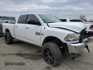 2015 Ram 2500 SLT z VIN 3C6UR5DL4FG576159, wystawiony jako Copart lot #46764514 z przebiegiem 233 148 mil mil oraz Szkoda całkowita • Salvage title. Historia ofert i sprzedaży dostępna na DreamBid. Obrazek 4.