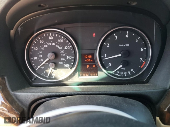 2006 BMW 3 Series 325i with VIN WBAVB13556PT26158, listed as a Copart auction lot 47475865 with 111,582 mi miles and Salvage Title. Bid and sale history available at carsss.com. Image 9.