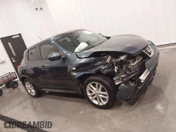2013 Nissan Juke SV with VIN JN8AF5MV4DT216433, listed as a IAAI auction lot 41273226 with 111,775 mi miles. Bid and sale history available at carsss.com. Image 14.