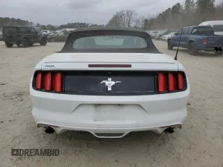 2015 Ford Mustang V6 z VIN 1FATP8EM8F5393122, wystawiony jako Copart lot #47293025 z przebiegiem 150 046 mil mil oraz Szkoda całkowita • Salvage title. Historia ofert i sprzedaży dostępna na DreamBid. Obrazek 6.