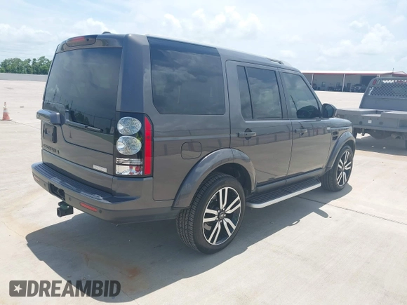 2016 Land Rover LR4 HSE Lux with VIN SALAK2V69GA833946, listed as a IAAI auction lot 42527377 with 80,195 mi miles and . Bid and sale history available at DreamBid. Image 4.