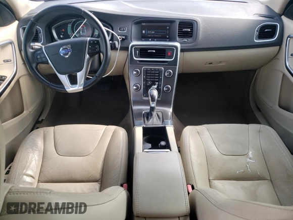 2014 Volvo S60 T5 with VIN YV1612FS0E1292837, listed as a Copart auction lot 55437195 with 109,468 mi miles and Clean Title. Bid and sale history available at carsss.com. Image 8.
