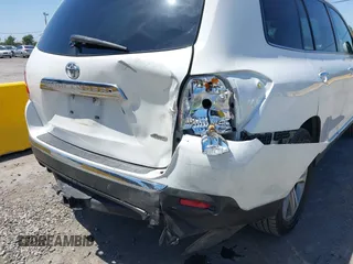 2011 Toyota Highlander Limited with VIN 5TDDK3EH5BS063462, listed as a IAAI auction lot 42359386 with 129,809 mi miles and . Bid and sale history available at DreamBid. Image 6.