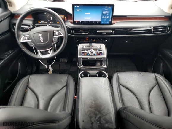 2022 Lincoln Nautilus Reserve with VIN 2LMPJ8K97NBL24042, listed as a Copart auction lot 39692694 with 5,772 mi miles. Bid and sale history available at carsss.com. Image 8.
