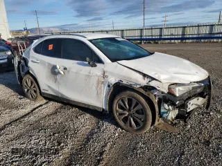 2020 Lexus UX 250h F Sport z VIN JTHE9JBHXL2033485, wystawiony jako Copart lot #86924894 z przebiegiem Nie podano mil oraz Szkoda całkowita • Salvage title. Historia ofert i sprzedaży dostępna na DreamBid. Obrazek 4.