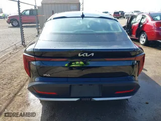 2025 Kia K4 EX with VIN 3KPFU4DE2SE075031, listed as a IAAI auction lot 41506597 with 161 mi miles. Bid and sale history available at carsss.com. Image 17.