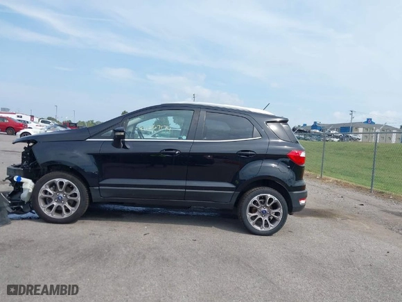 2019 Ford EcoSport Titanium with VIN MAJ6S3KLXKC307700, listed as a IAAI auction lot 40267174 with 72,178 mi miles. Bid and sale history available at carsss.com. Image 14.