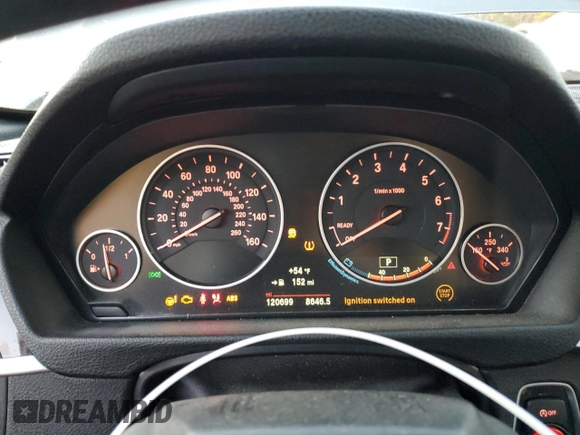 2018 BMW 4 Series 430i with VIN WBA4Z1C59JEC71972, listed as a Copart auction lot 84055464 with 120,699 mi miles and Salvage Title. Bid and sale history available at DreamBid. Image 9.