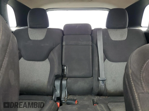 2014 Jeep Cherokee Latitude with VIN 1C4PJLCB1EW241645, listed as a Copart auction lot 55886855 with 183,081 mi miles and Clean Title. Bid and sale history available at DreamBid. Image 10.