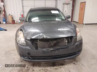 2007 Nissan Altima S with VIN 1N4AL21E37C140513, listed as a IAAI auction lot 41632649 with 159,852 mi miles and . Bid and sale history available at DreamBid. Image 17.