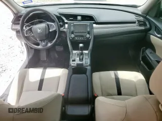 2020 Honda Civic LX z VIN 2HGFC2F65LH516221, wystawiony jako Copart lot #58868055 z przebiegiem 77 130 mil mil oraz Czysty tytuł • Clean title. Historia ofert i sprzedaży dostępna na DreamBid. Obrazek 8.