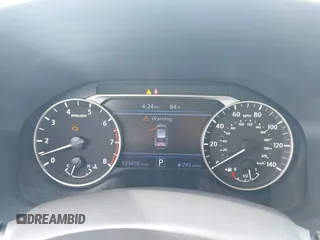 2022 Nissan Altima SV z VIN 1N4BL4DV5NN307810, wystawiony jako IAAI lot #42210773 z przebiegiem 135 459 mil mil oraz . Historia ofert i sprzedaży dostępna na DreamBid. Obrazek 7.