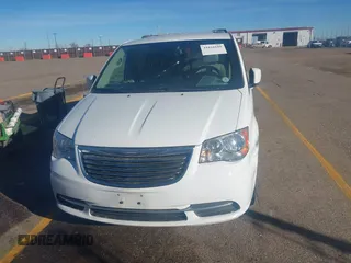 2015 Chrysler Town & Country LX with VIN 2C4RC1AG1FR678142, listed as a IAAI auction lot 41016680 with 78,756 mi miles and . Bid and sale history available at carsss.com. Image 12.