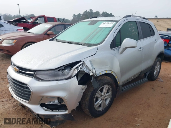 2019 Chevrolet Trax LT z VIN KL7CJLSBXKB917249, wystawiony jako IAAI lot #41225281 z przebiegiem 113 842 mil mil oraz . Historia ofert i sprzedaży dostępna na DreamBid. Obrazek 2.