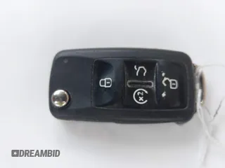 2013 Volkswagen Passat SEL Premium с VIN 1VWCN7A36DC046109, выставлен на аукционе IAAI как лот 42147929 с пробегом 129 591 миль миль и . История ставок и продаж доступна на DreamBid. Изображение 11.