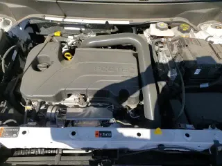 2024 Chevrolet Equinox RS z VIN 3GNAXMEG9RS213653, wystawiony jako Copart lot #90118035 z przebiegiem 25 115 mil mil oraz Szkoda całkowita • Salvage title. Historia ofert i sprzedaży dostępna na DreamBid. Obrazek 14.