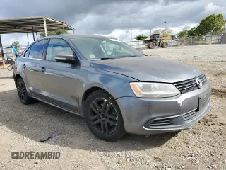 2013 Volkswagen Jetta Sedan SE with VIN 3VWDP7AJ6DM280536, listed as a Copart auction lot 53158385 with 158,160 mi miles and Salvage Title. Bid and sale history available at carsss.com. Image 4.