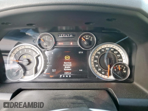 2015 Ram 1500 Outdoorsman z VIN 1C6RR7LM4FS702685, wystawiony jako Copart lot #53248205 z przebiegiem 91 872 mil mil oraz Czysty tytuł • Clean title. Historia ofert i sprzedaży dostępna na DreamBid. Obrazek 9.