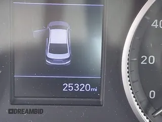2020 Hyundai Elantra SE z VIN 5NPD74LF8LH500998, wystawiony jako IAAI lot #42266450 z przebiegiem 25 320 mil mil oraz . Historia ofert i sprzedaży dostępna na DreamBid. Obrazek 15.