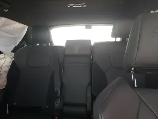 2024 Lexus RX 500h F Sport Performance z VIN 2T2BCMEAXRC010798, wystawiony jako Copart lot #46640015 z przebiegiem Nie podano mil oraz Szkoda całkowita • Salvage title. Historia ofert i sprzedaży dostępna na DreamBid. Obrazek 10.
