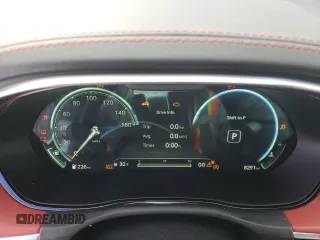 2022 Genesis GV70 Sport with VIN KMUMCDTC8NU022430, listed as a Copart auction lot 42189715 with 8,291 mi miles and Salvage title. Bid and sale history available at DreamBid. Image 9.