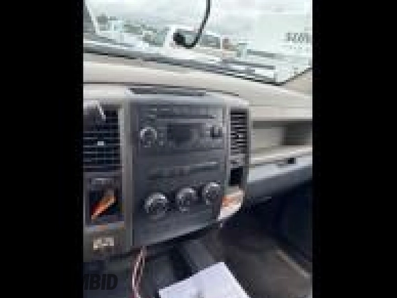 2012 Ram 2500 ST z VIN 3C6TD5HT7CG170151, wystawiony jako IAAI lot #42806496 z przebiegiem 192 475 mil mil oraz . Historia ofert i sprzedaży dostępna na DreamBid. Obrazek 27.