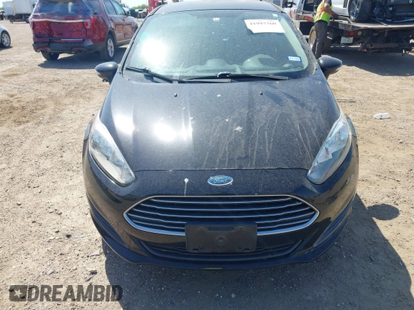 2015 Ford Fiesta SE with VIN 3FADP4EJXFM190262, listed as a IAAI auction lot 41997760 with 81,522 mi miles. Bid and sale history available at carsss.com. Image 12.
