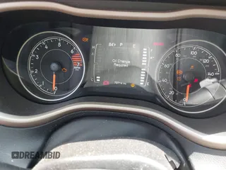 2018 Jeep Cherokee Latitude с VIN 1C4PJLCB7JD542457, выставлен на аукционе IAAI как лот 42336697 с пробегом 73 714 миль миль и . История ставок и продаж доступна на DreamBid. Изображение 7.