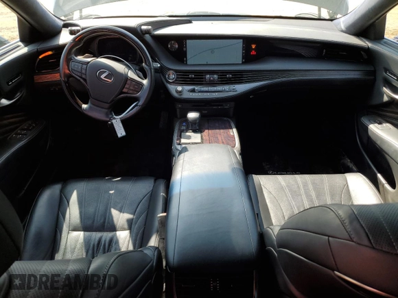 2019 Lexus LS 500 с VIN JTHB51FFXK5009207, выставлен на аукционе Copart как лот 50726735 с пробегом 45 606 миль миль и Списание • Salvage title. История ставок и продаж доступна на DreamBid. Изображение 8.