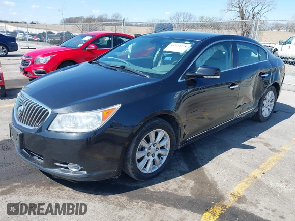 2013 Buick LaCrosse Leather with VIN 1G4GC5ER4DF256294, listed as a IAAI auction lot 41924078 with 158,402 mi miles. Bid and sale history available at carsss.com. Image 17.