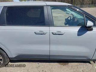 2022 Kia Carnival EX with VIN KNDNC5H30N6147030, listed as a IAAI auction lot 41902515 with 54,137 mi miles and . Bid and sale history available at carsss.com. Image 13.