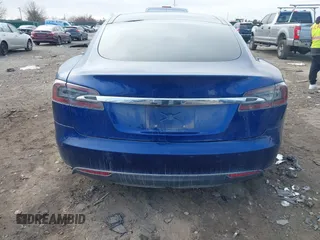 2016 Tesla Model S 90D with VIN 5YJSA1E21GF128362, listed as a IAAI auction lot 40891999 with 179,155 mi miles and . Bid and sale history available at DreamBid. Image 16.