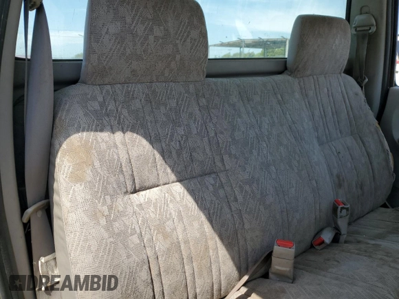 2004 Toyota Tacoma z VIN 5TENL42N54Z448060, wystawiony jako Copart lot #58827605 z przebiegiem 227 513 mil mil oraz Szkoda całkowita • Salvage title. Historia ofert i sprzedaży dostępna na DreamBid. Obrazek 10.