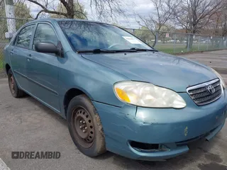 2007 Toyota Corolla CE with VIN 2T1BR32E07C722674, listed as a IAAI auction lot 42044075 with 171,652 mi miles and . Bid and sale history available at carsss.com. Image 13.