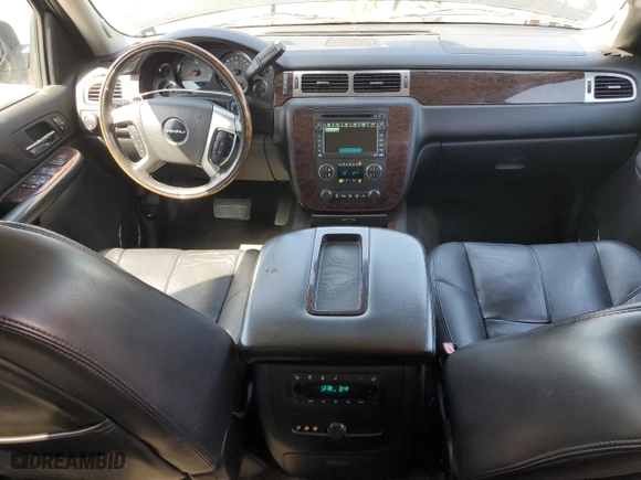 2007 GMC Yukon Denali with VIN 1GKFK638X7J306057, listed as a Copart auction lot 54440305 with 266,048 mi miles and Clean Title. Bid and sale history available at carsss.com. Image 8.