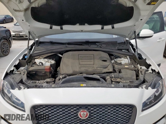 2020 Jaguar F-Pace 25t Premium with VIN SADCJ2FX1LA628811, listed as a Copart auction lot 52979165 with 60,831 mi miles and Salvage title. Bid and sale history available at DreamBid. Image 12.